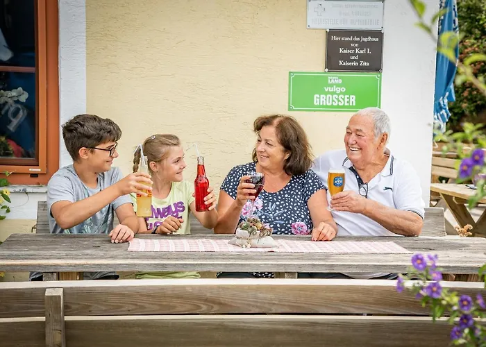 Orthofer فندق 3*